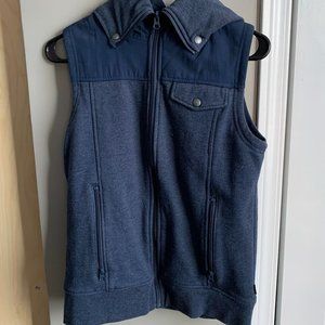 Hooded blue Burton dryride vest